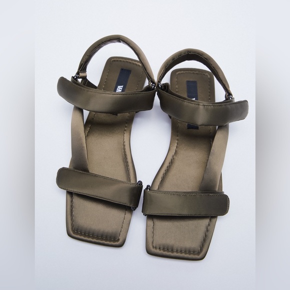 Zara Shoes - ZARA Square Toe Slide Sandals - US 5 [LAST ONE]